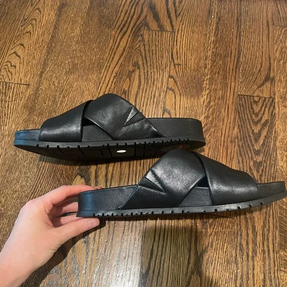 Rockport Women's Black Slide Sandals - Picture 6 of 9